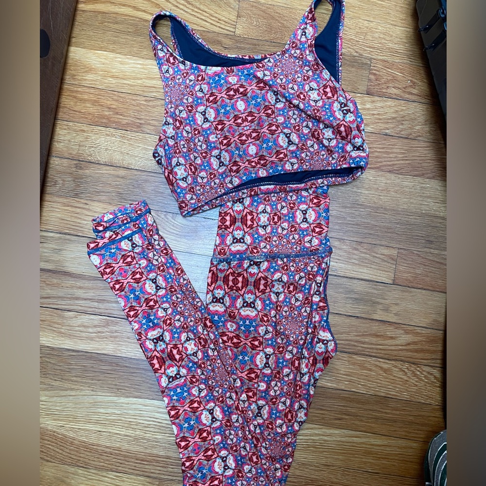 Wolven Threads Fractal Set Recycled (Top And Legg… - image 2